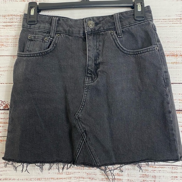 BDG Dresses & Skirts - BDG faded black size small raw hem denim skirt